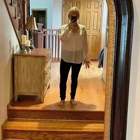 100% Silk Cream Joie Blouse/Top-Size Small - Picture 10 of 11